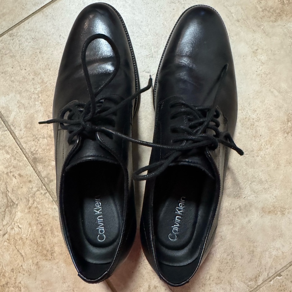 Calvin Klein Men's Classic Black Oxfords